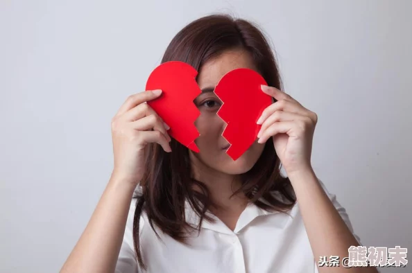 探索女性内心深处的渴望：当她们张开双腿，男人如何才能真正理解与满足她们的需求与欲望