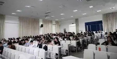 探索污污网站在线播放的无限可能：让你在隐秘世界中畅享精彩内容的全新体验！