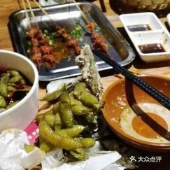 nana-taipei：这家店的氛围真不错，食物也很美味，值得一试！