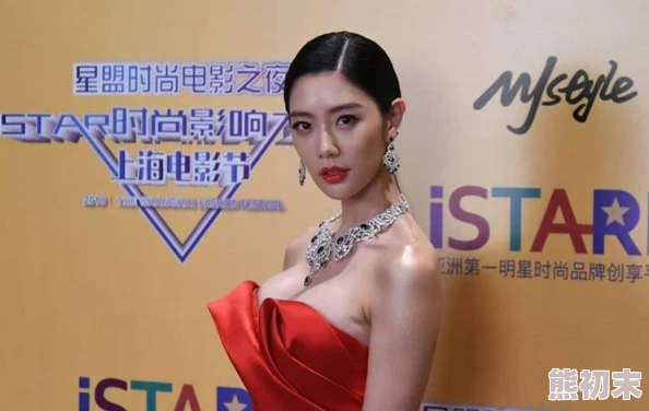 亚洲美女一级片 网友评价：这部影片的画面质量非常高，演员们的表现也很出色，给人一种视觉上的享受，非常值得一看