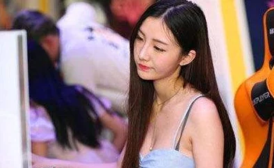 扒开美女狂揉视频直播平台非法传播低俗色情内容已被举报