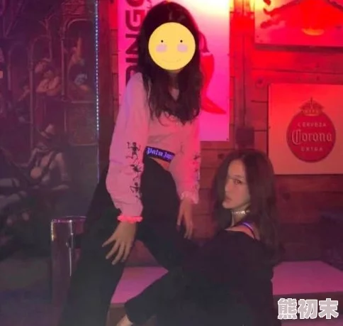 欧美夜场派对xxxxhd画面低俗不堪画面尺度过大已被举报