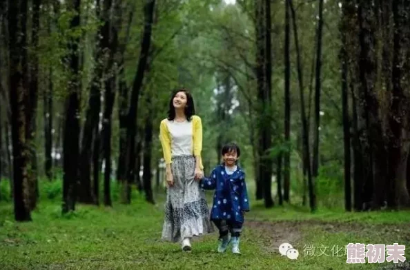 母女花小说文笔细腻，情节感人，引发读者强烈共鸣